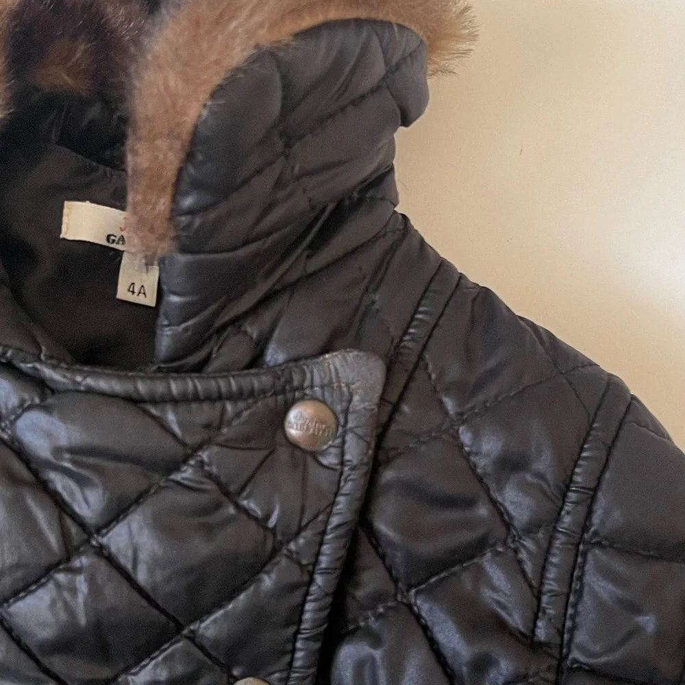 Junior Gaultier Girls’ Black Quilted Winter Jacket with Faux Fur Trim - 4Y